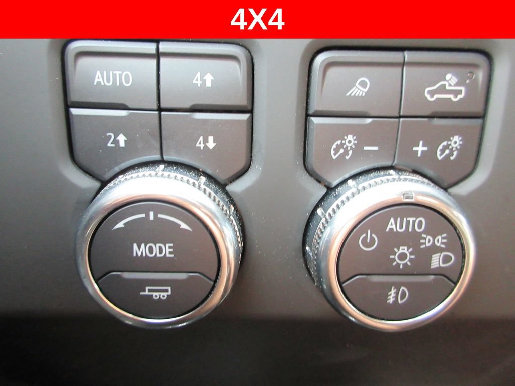Certified 2025 GMC Sierra 2500 AT4 w/ AT4 Premium Plus Package AWD/4WD image 33