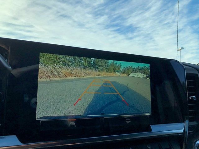 Used 2024 GMC Sierra 1500 SLT image 7