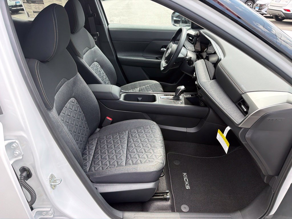 New 2026 Nissan Kicks SV w/ SV Premium Package AWD/4WD image 26
