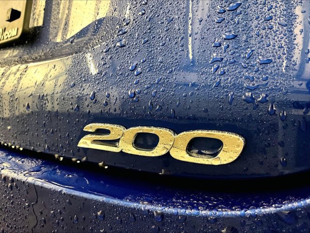 Used 2015 Chrysler 200 Limited FWD image 14