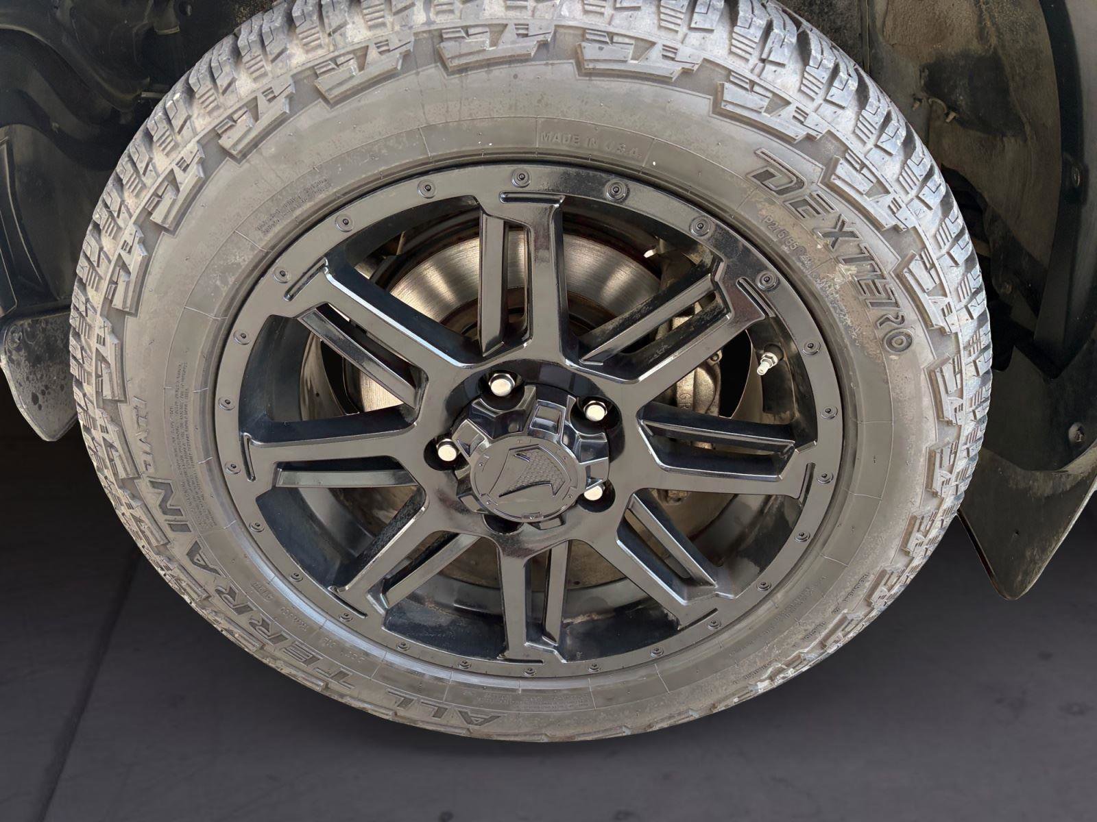 Used 2019 Toyota Tundra SR5 w/ SR5 Upgrade Package RWD image 14