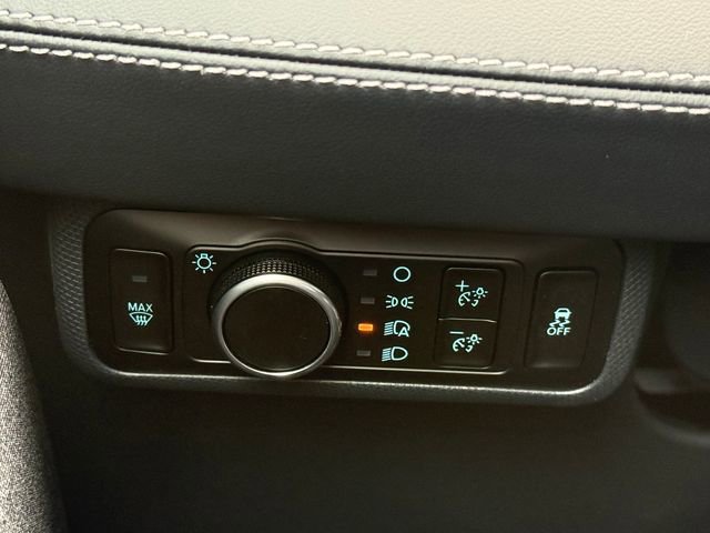 New 2026 Ford Mustang Mach-E Premium image 21