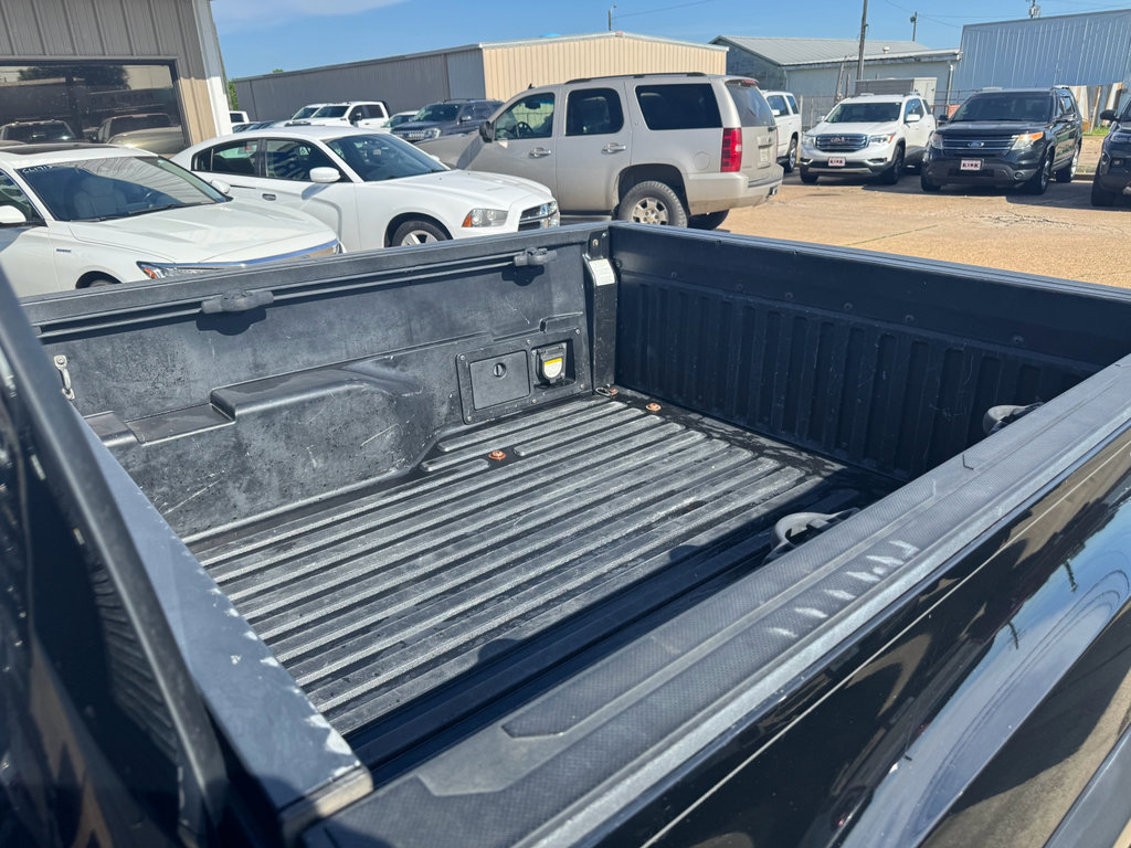 Used 2018 Toyota Tacoma TRD Off-Road w/ Technology Package image 11