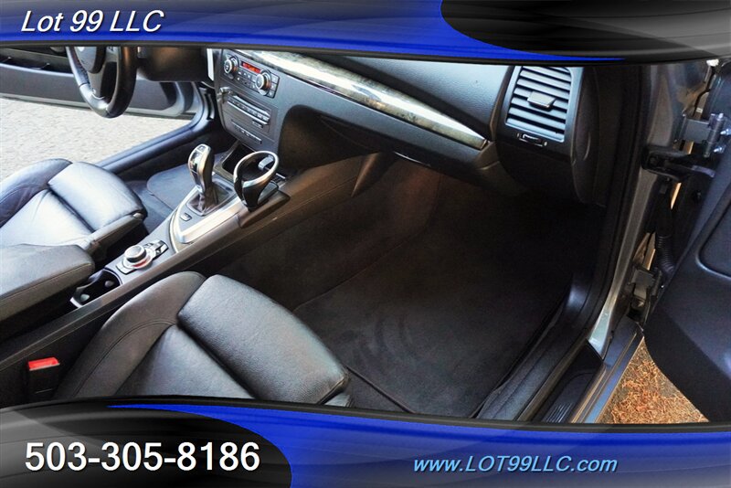 Used 2012 BMW 135i Convertible RWD image 32