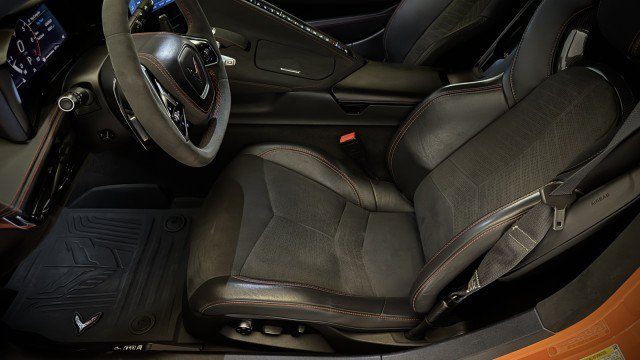 Used 2024 Chevrolet Corvette Stingray Premium Cpe w/ Z51 Performance Package RWD image 12