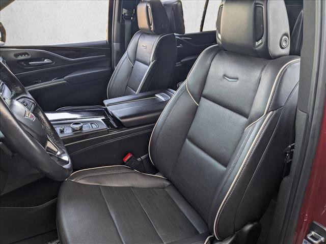 Used 2024 Cadillac Escalade Sport w/ LPO, ONYX Package image 17