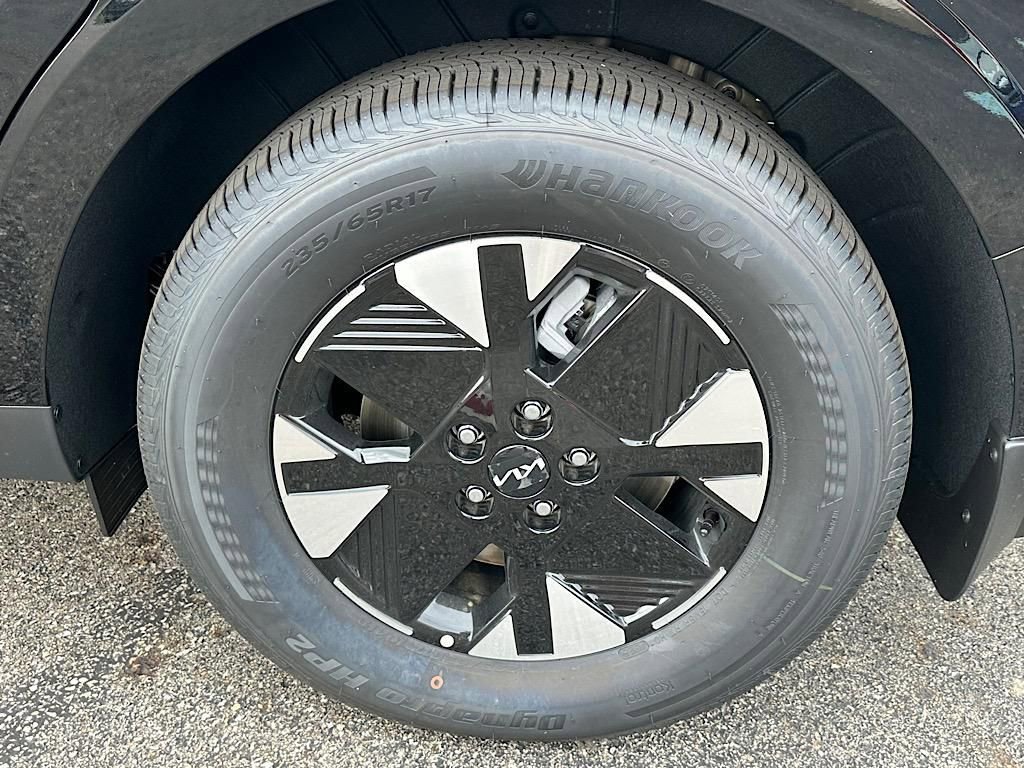 New 2026 Kia Carnival LXS image 25