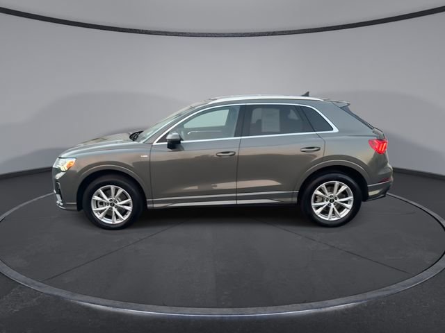 Used 2022 Audi Q3 2.0T Premium Plus w/ Premium Plus Package image 8