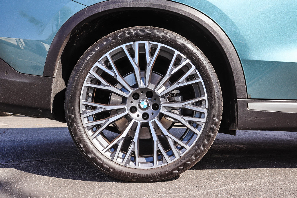 Used 2026 BMW X5 sDrive40i w/ Premium Package RWD image 8