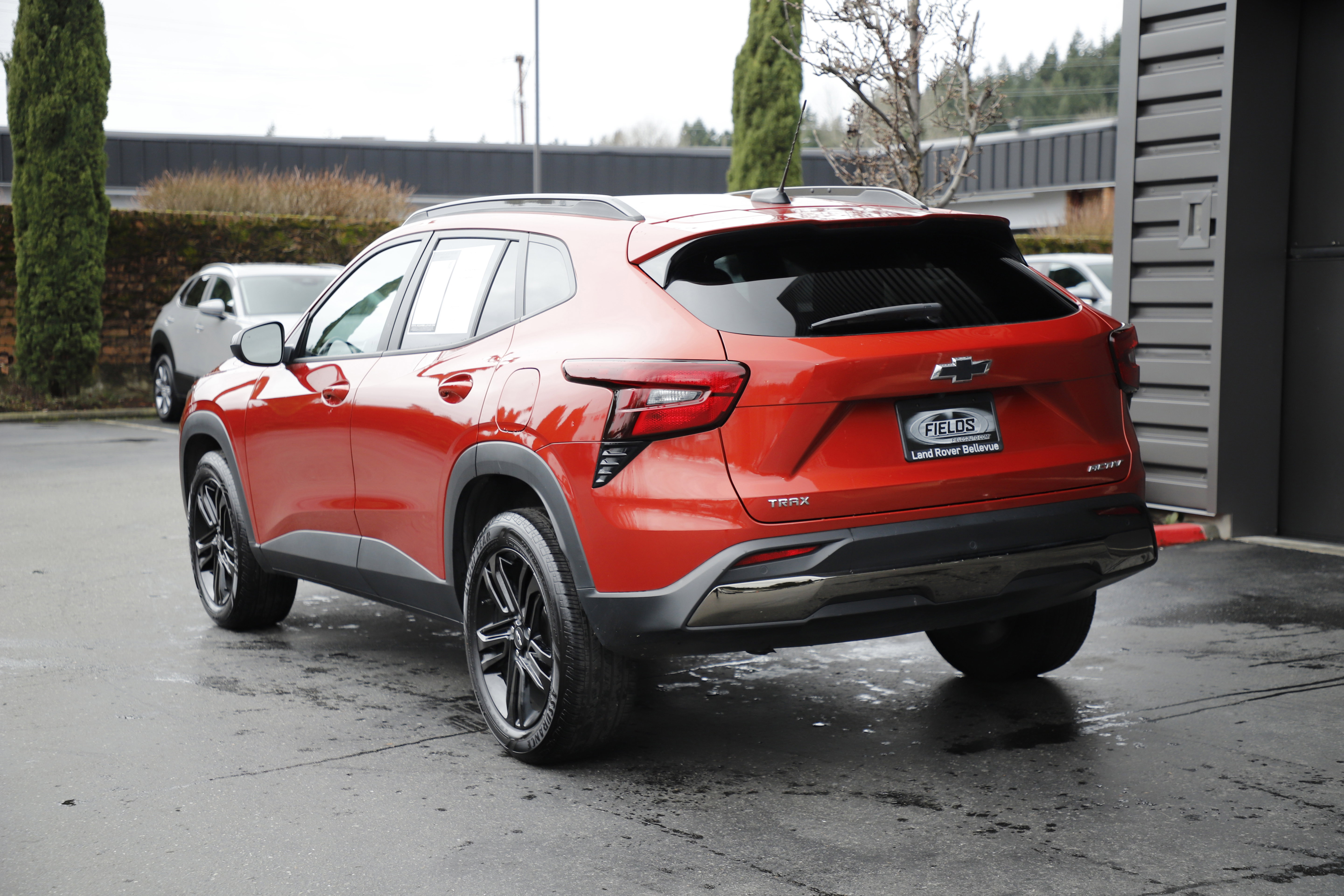 Used 2024 Chevrolet Trax ACTIV w/ Sunroof Package image 4