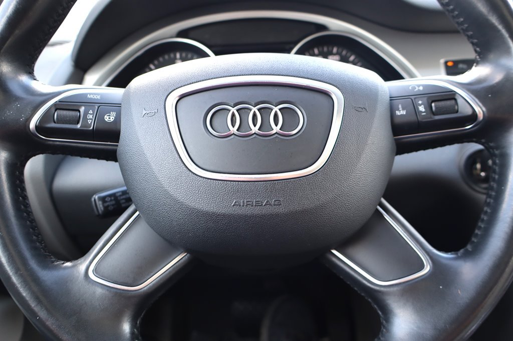 Used 2015 Audi Q7 TDI Premium Plus w/ Premium Plus Package AWD/4WD image 37