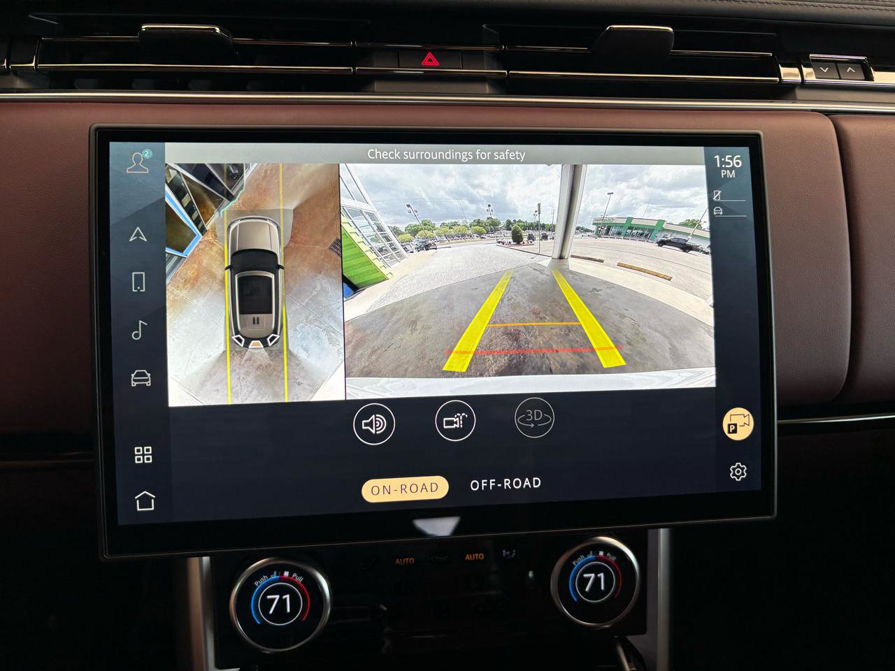Used 2023 Land Rover Range Rover SE image 20