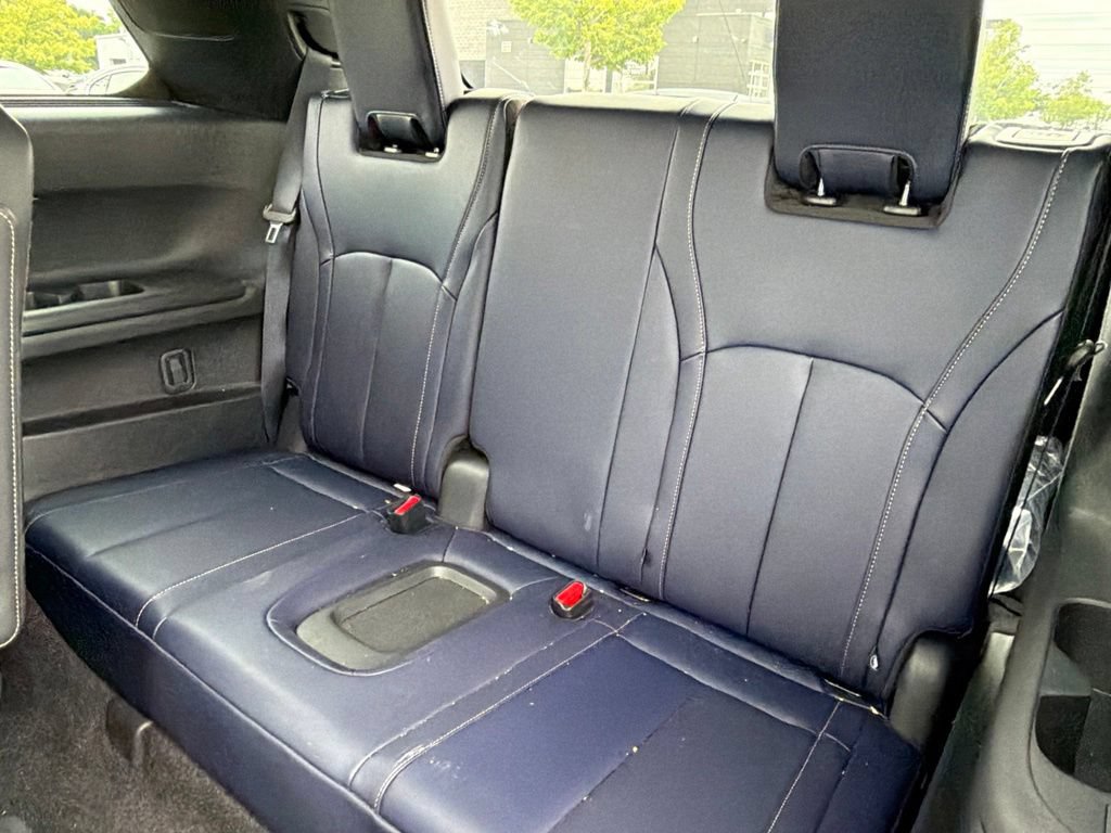 Used 2026 INFINITI QX60 Sport w/ Dark Cargo Package AWD/4WD image 9