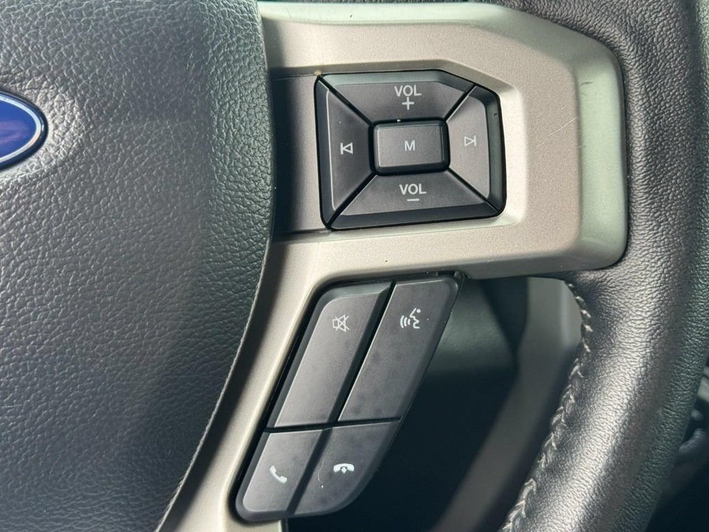 Used 2020 Ford F150 Lariat AWD/4WD image 23