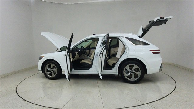 Used 2026 Genesis GV70 2.5T Select image 74