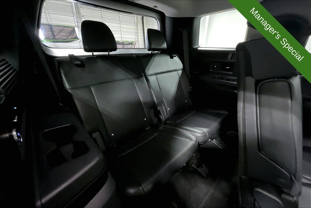 Used 2024 Hyundai Santa Fe Limited FWD image 35