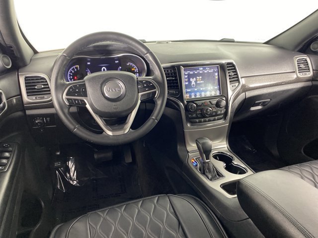 Used 2018 Jeep Grand Cherokee Laredo AWD/4WD image 18