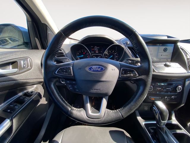 Used 2019 Ford Escape SEL image 12