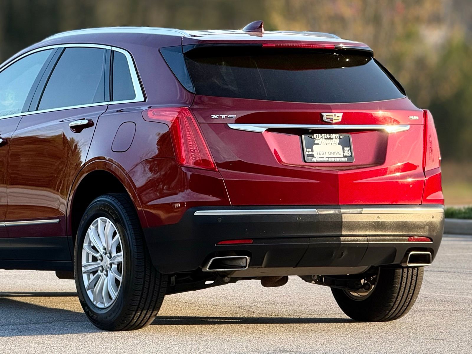 Used 2017 Cadillac XT5 FWD image 45