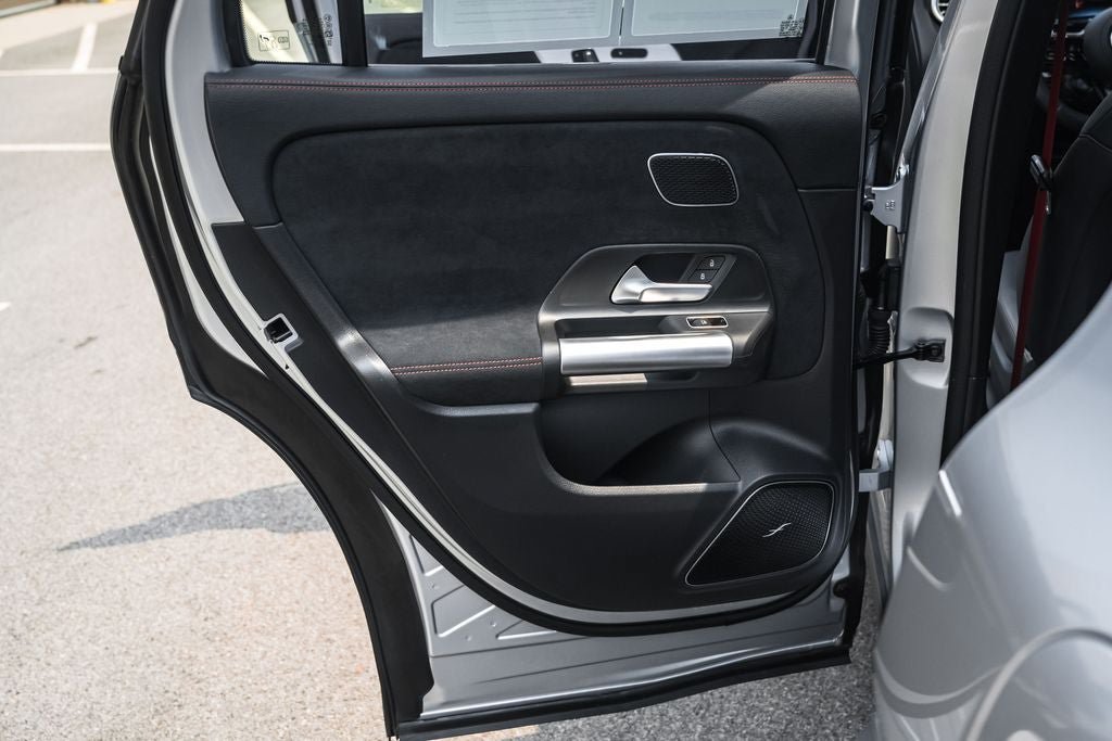 Used 2024 Mercedes-Benz GLA 35 AMG 4MATIC image 16