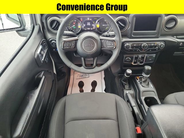 Used 2023 Jeep Wrangler Unlimited w/ Convenience Group AWD/4WD image 9