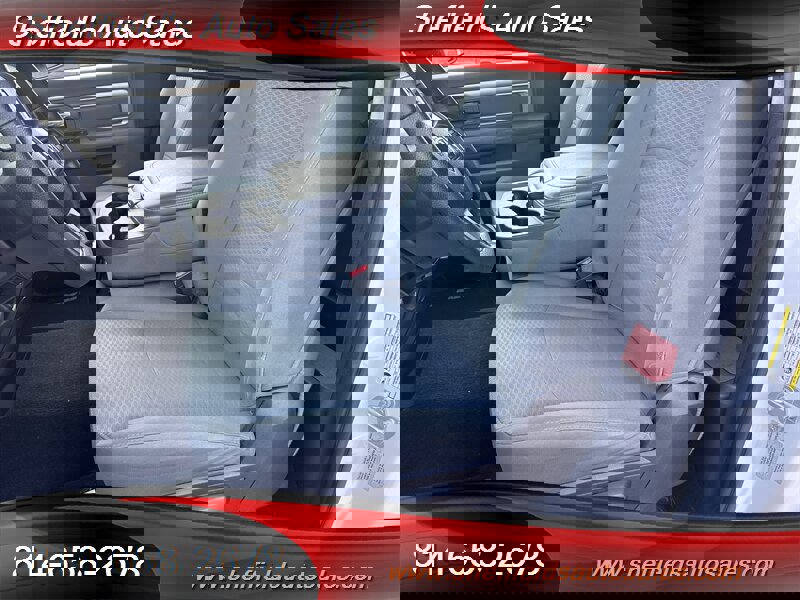 Used 2016 RAM 1500 Tradesman w/ Power & Remote Entry Group image 29