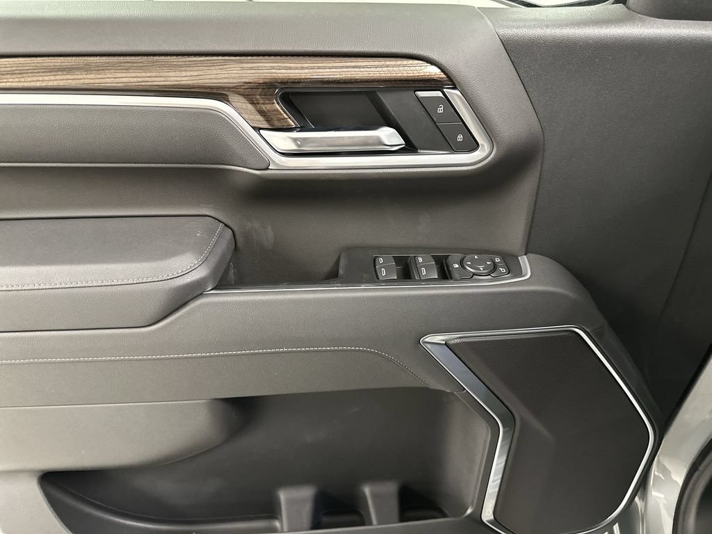 New 2026 Chevrolet Silverado 1500 LT AWD/4WD image 11