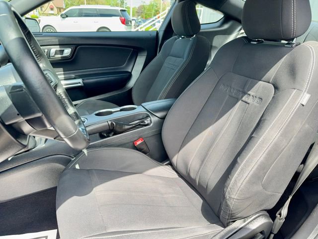Used 2021 Ford Mustang Coupe RWD image 11
