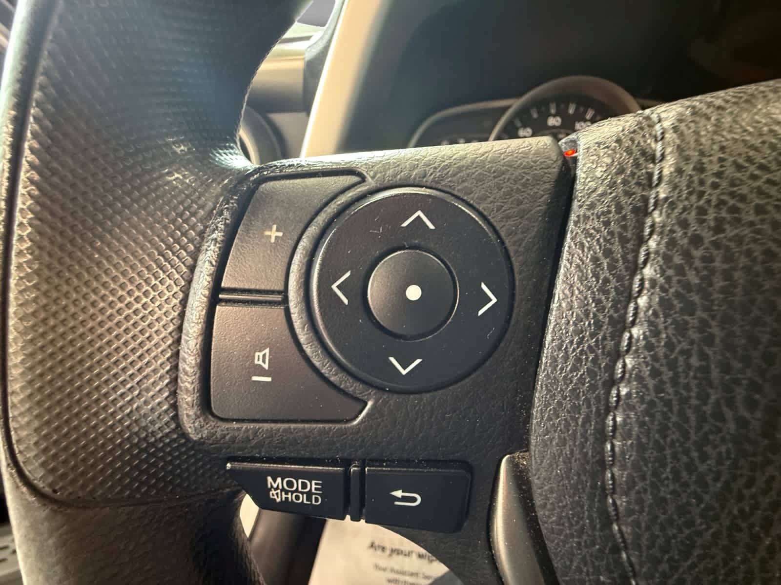 Used 2014 Toyota RAV4 LE FWD image 19