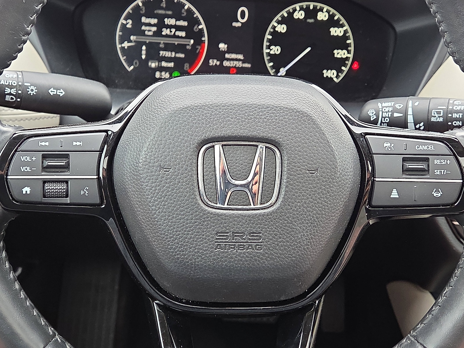 Used 2024 Honda HR-V EX-L image 16