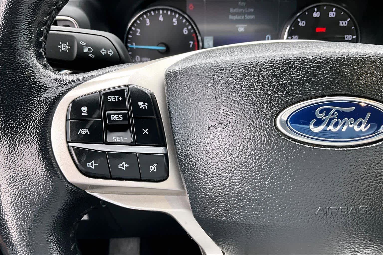 Used 2022 Ford Explorer Limited RWD image 23
