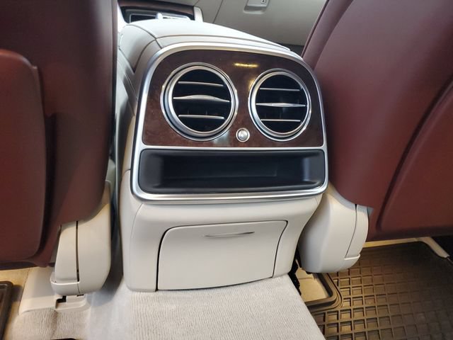 Used 2018 Mercedes-Benz S 560 Sedan image 15