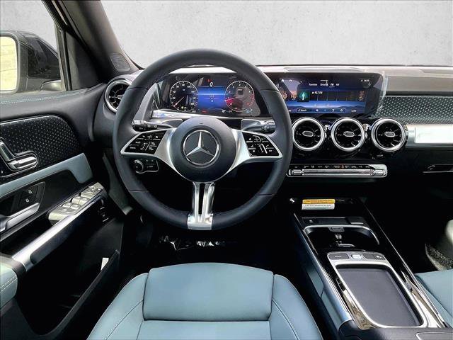 New 2026 Mercedes-Benz GLB 250 image 18