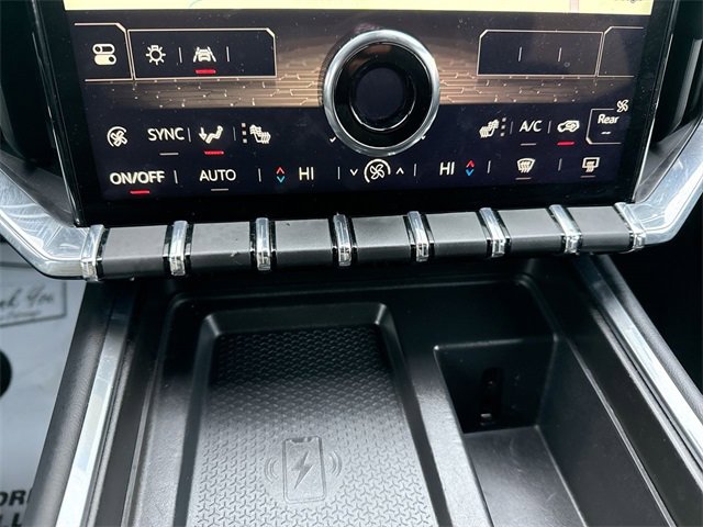 Used 2025 GMC Acadia Elevation image 19