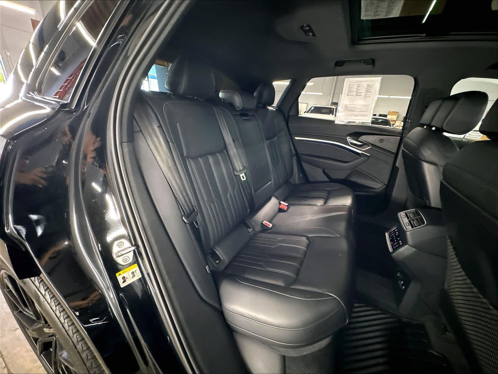 Certified 2023 Audi e-tron Chronos w/ Chronos Package AWD/4WD image 28
