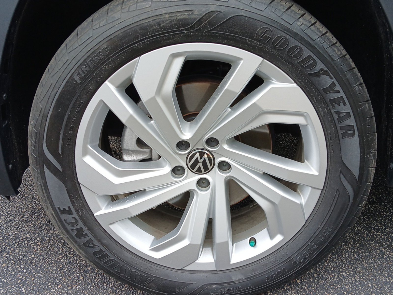 Certified 2023 Volkswagen Atlas SE AWD/4WD image 28