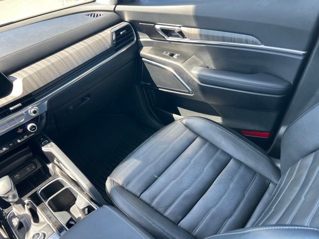 Used 2024 Kia Telluride SX Prestige AWD/4WD image 13
