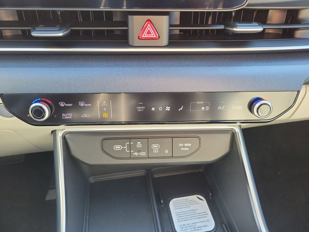 New 2026 Kia Carnival EX FWD image 33