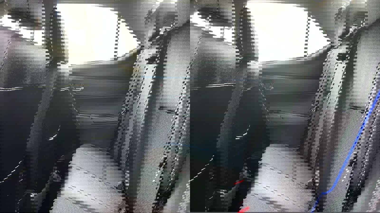 Used 2017 Toyota Corolla SE image 27