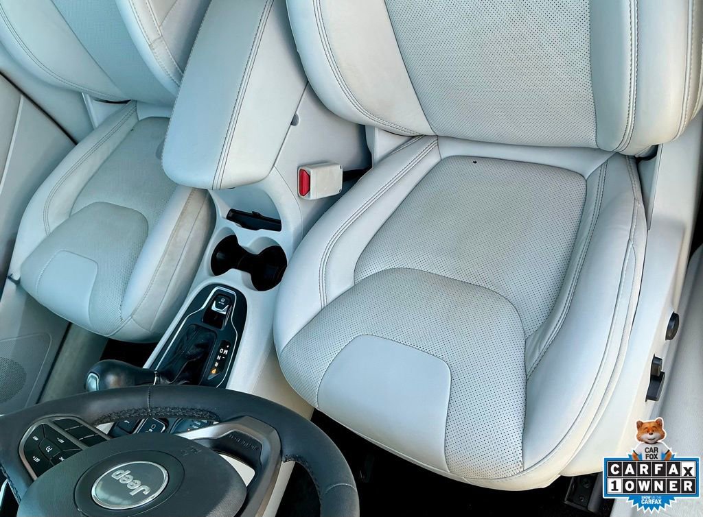 Used 2022 Jeep Cherokee Latitude Lux w/ Sun & Sound Group AWD/4WD image 42