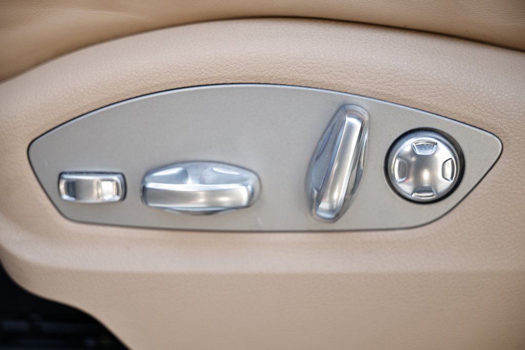 Certified 2020 Porsche Macan S image 22