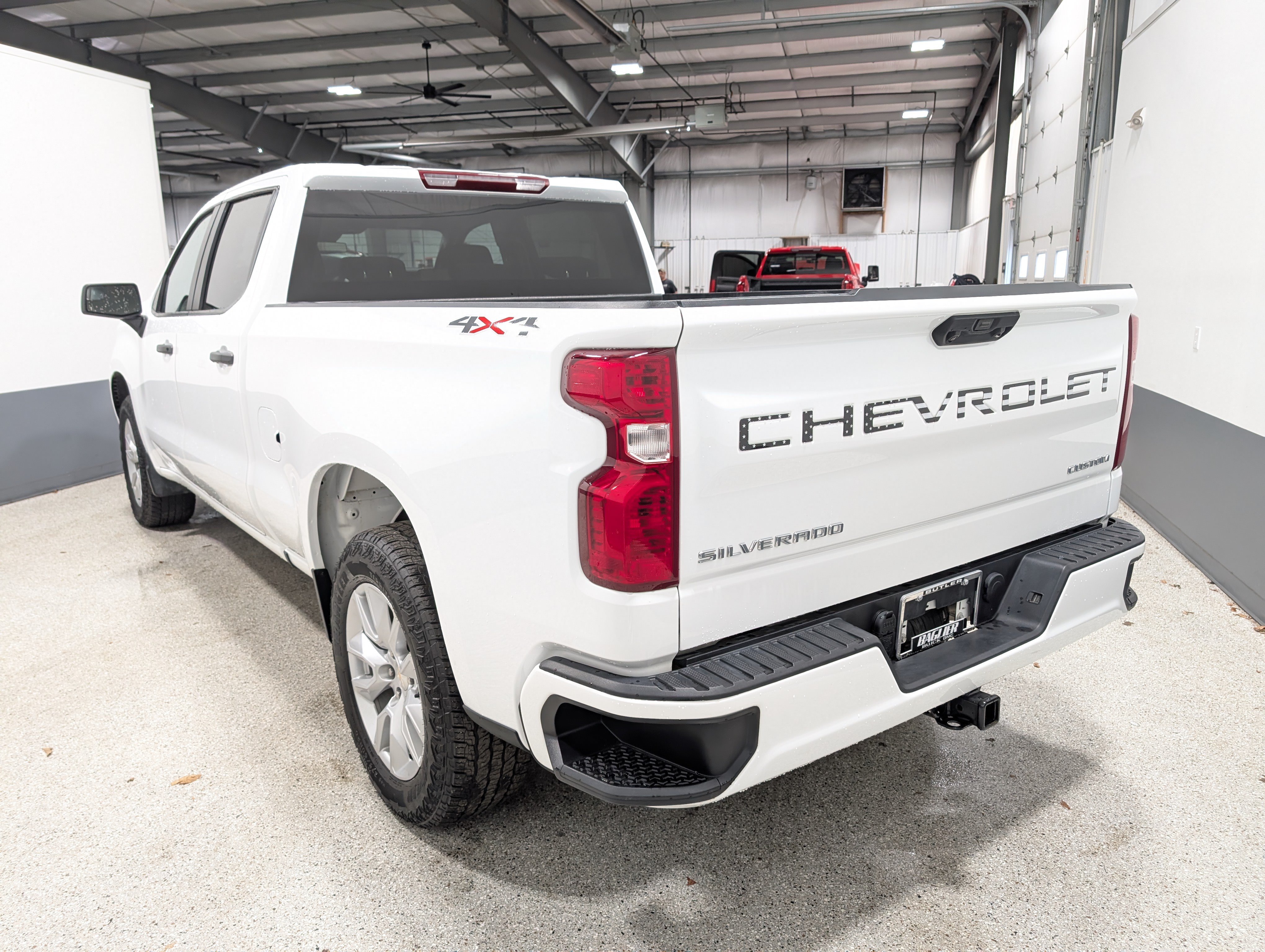 Used 2024 Chevrolet Silverado 1500 Custom AWD/4WD image 5