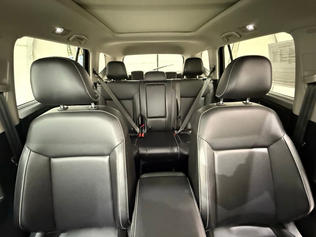 Used 2021 Volkswagen Atlas SE image 29