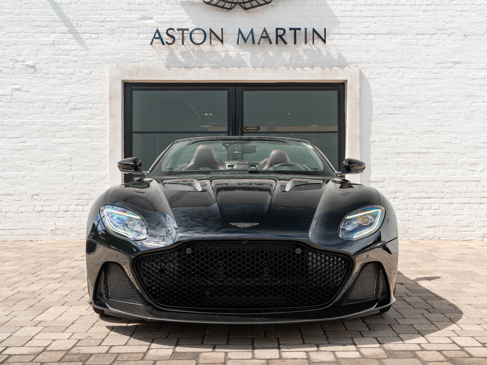Used 2023 Aston Martin DBS Superleggera Volante RWD image 7
