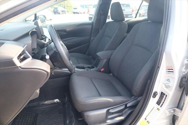 Certified 2024 Toyota Corolla LE FWD image 17