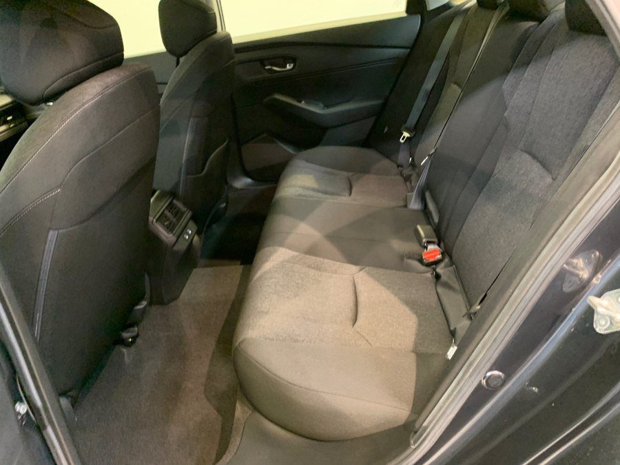 Used 2025 Honda Accord SE image 40