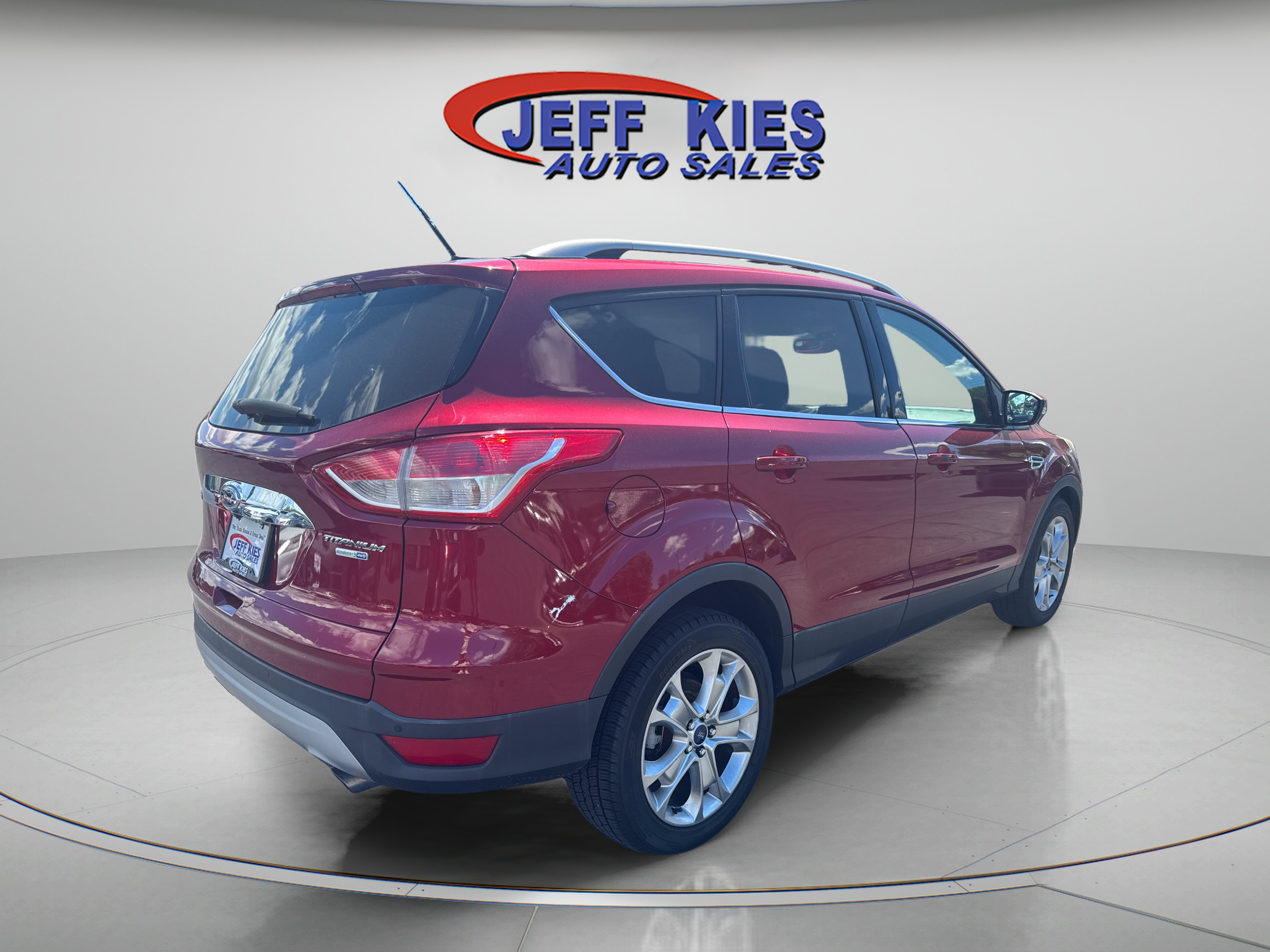 Used 2015 Ford Escape Titanium AWD/4WD image 5