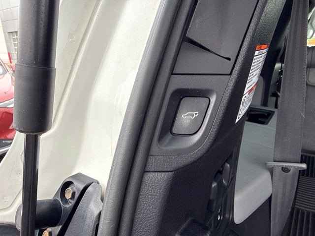 Used 2019 Toyota Sequoia Platinum AWD/4WD image 18