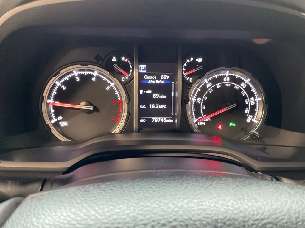 Certified 2022 Toyota 4Runner Limited AWD/4WD image 13