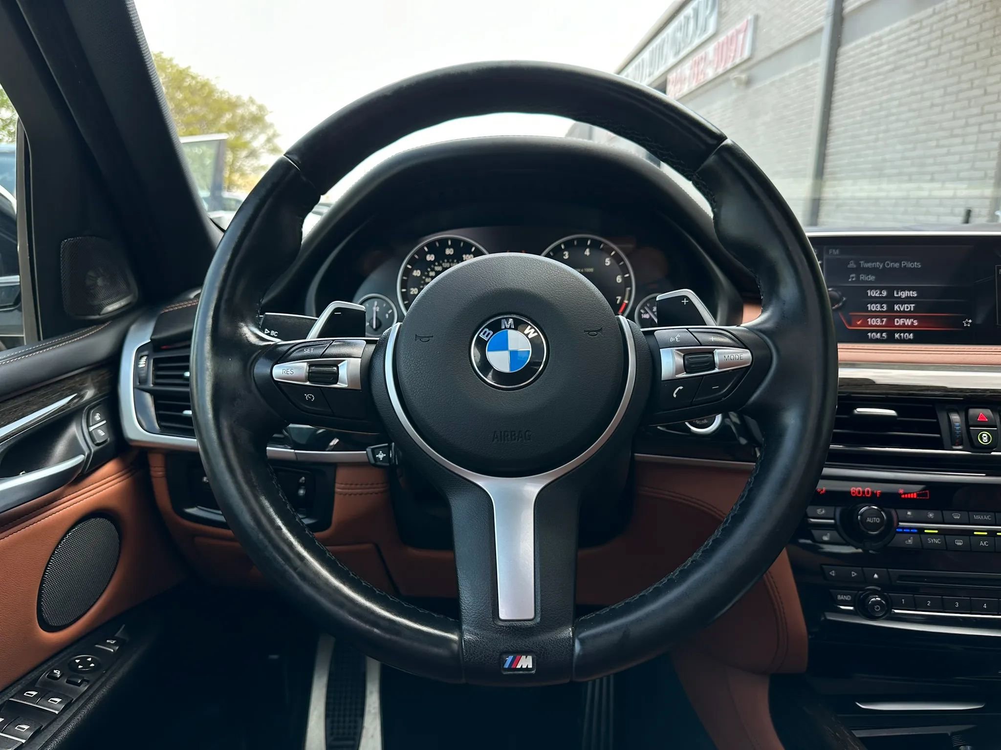 Used 2017 BMW X5 xDrive50i AWD/4WD image 31